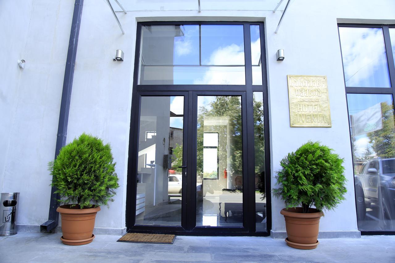 Iveria Hotel Khashuri Ngoại thất bức ảnh
